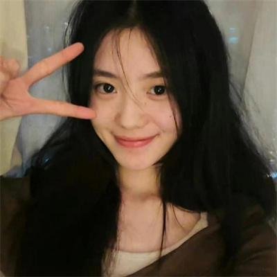 女人在家